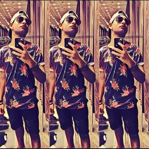 Meet your Posher, Mark